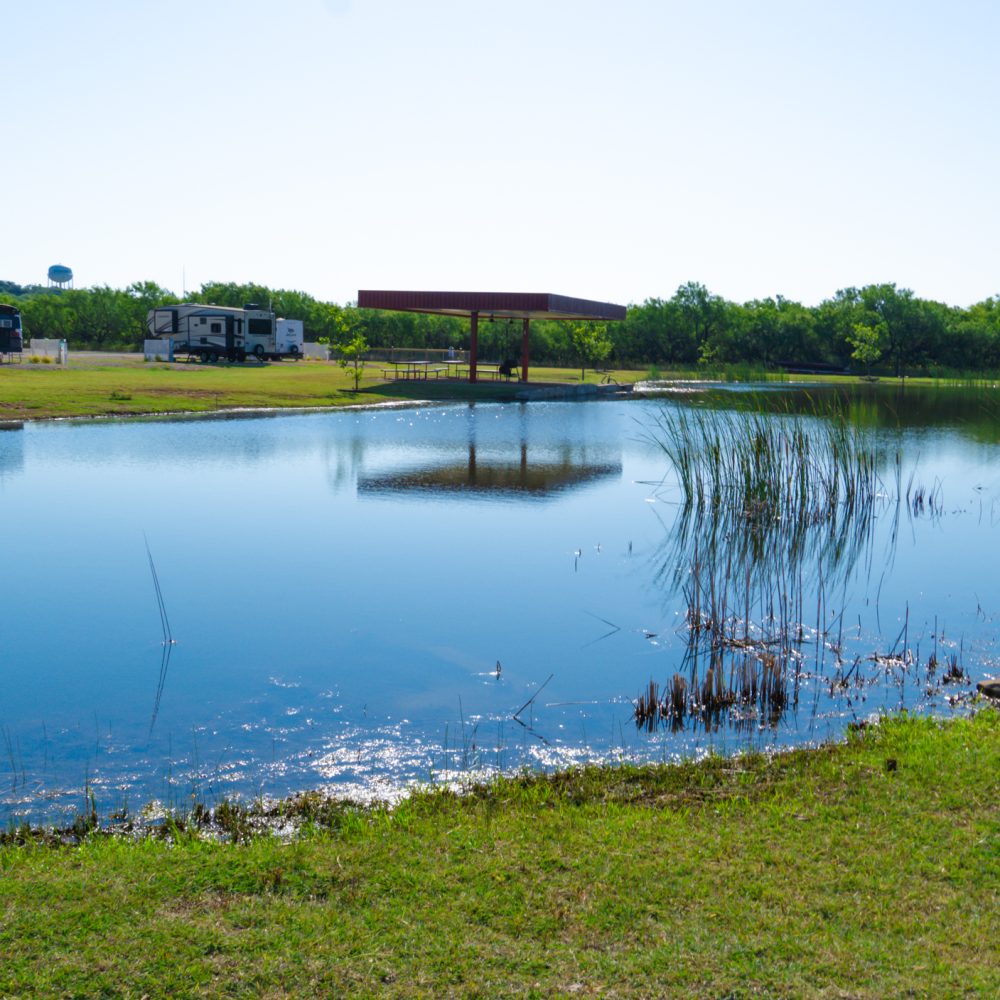 rv-park-breckenridge-pond-7